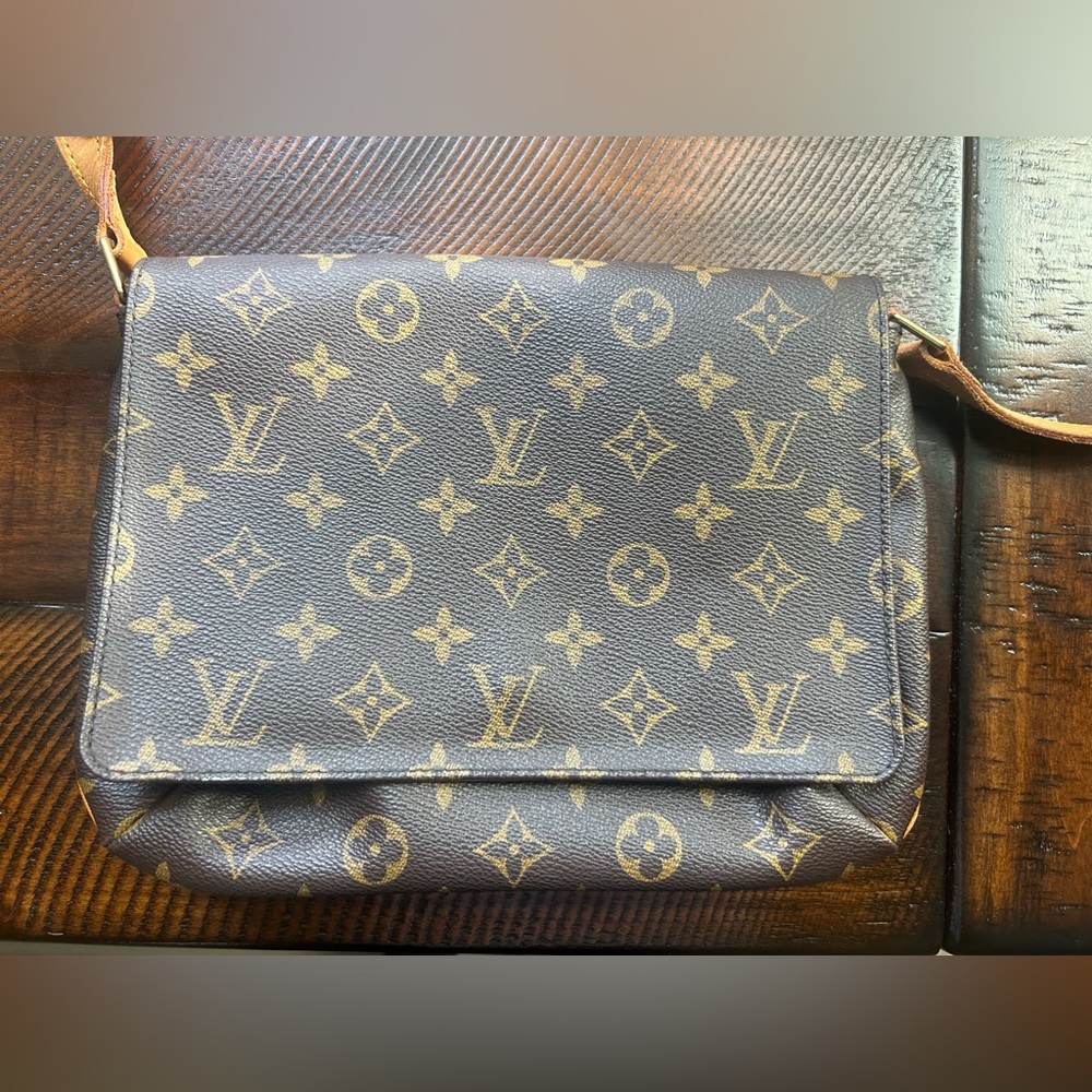 Louis Vuitton Monogram Musette Tango Crossbody Shoulder Bag